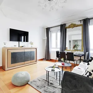  Appartement Cmg - Gare De L'est / Magenta 2 France